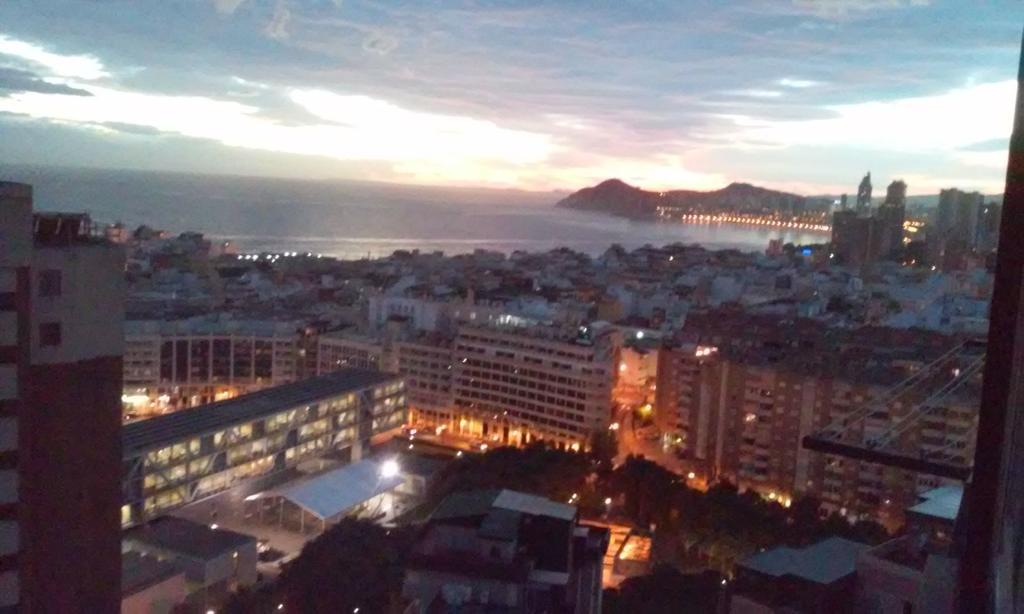 Acacias IV Appartement Benidorm Buitenkant foto